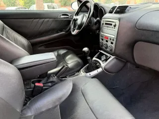 Alfa Romeo GT 2005