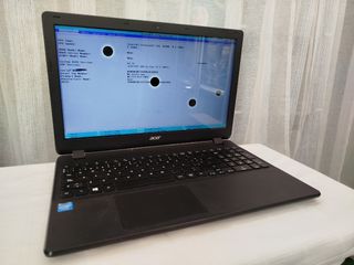 Teclado Acer y laptop Acer Aspire ES1