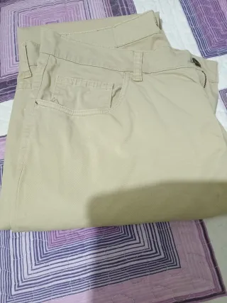 Pantalón y Polo JHK Talla L