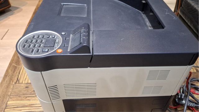 Kyocera ECOSYS FS-2100DN Impresora Láser