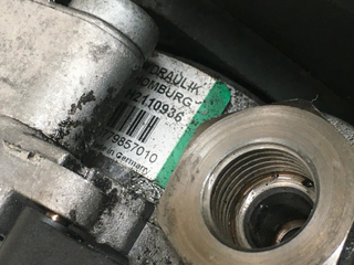 Bomba dirección BMW 7787106