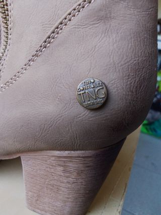 Botines Tino Gonzales Talla 39 Beige