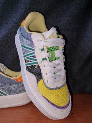 Zapatillas Desigual. Shoes Fancy Patch. Talla 37.