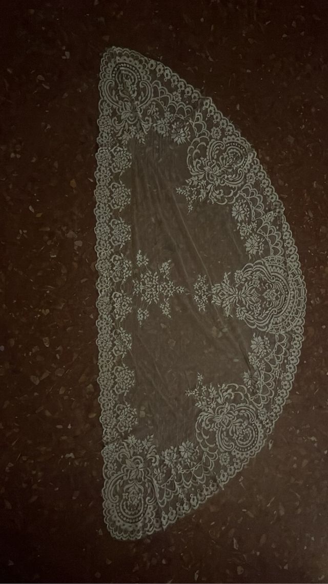 Mantilla Fallera Blanca