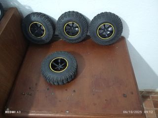 Ruedas RC 4x4 (4.70 x 1.35 x R12)