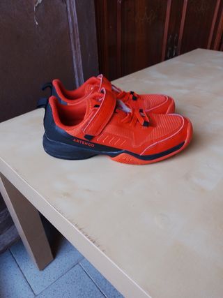 Deportivas niño Artengo Talla 34