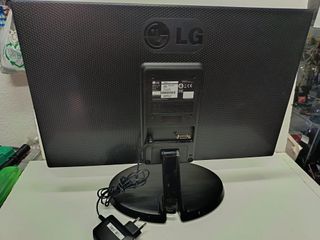 Monitor LG 22 LED FullHD
