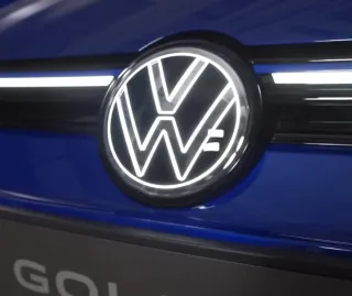 Emblema VW Iluminado 2025