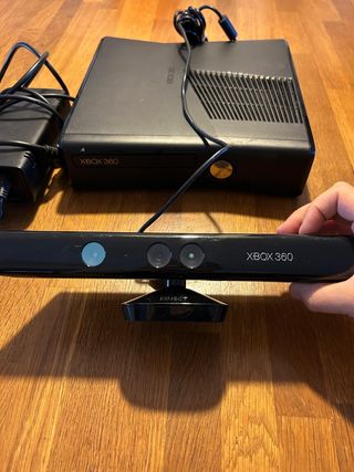 Xbox 360 Nera+Kinect +Controller+ Giochi+skylander