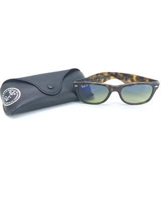 Gafas de Sol Ray-Ban RB2132 New Wayfarer Polarizad