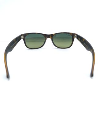 Gafas de Sol Ray-Ban RB2132 New Wayfarer Polarizad
