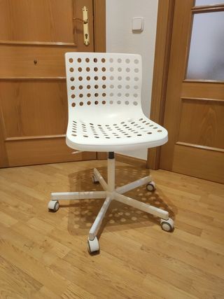 Silla de oficina Ikea blanca