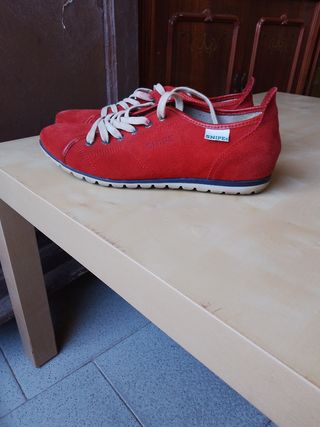 Deportivas SNIPE rojas talla 42