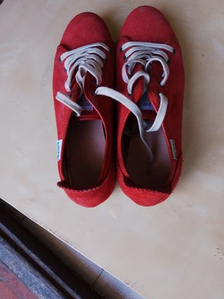 Deportivas SNIPE rojas talla 42