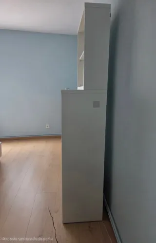 Estantería blanca madera salón-comedor
