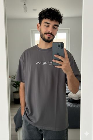 Camiseta gris con estampado Matisse