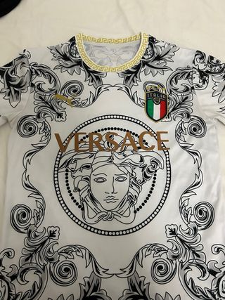 Camiseta Versace Italia Fútbol Blanca Dorada