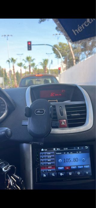 Peugeot 207 2014
