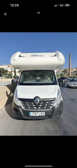 Autocaravana Blucamp Sky 71. 7 plazas.