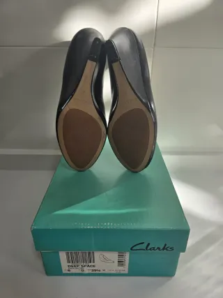 Zapatos de vestir Clarks negros talla 39.5