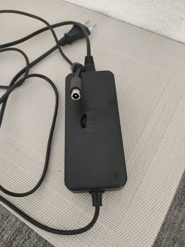 VENDO ADAPTADOR 42V 70W