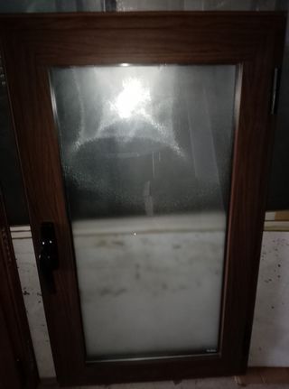 Ventana abatible con cristal climalit 