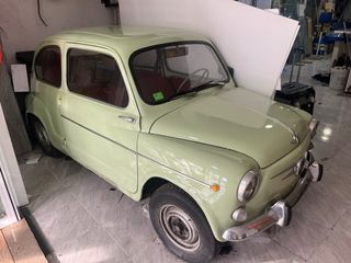 Seat 600 1980