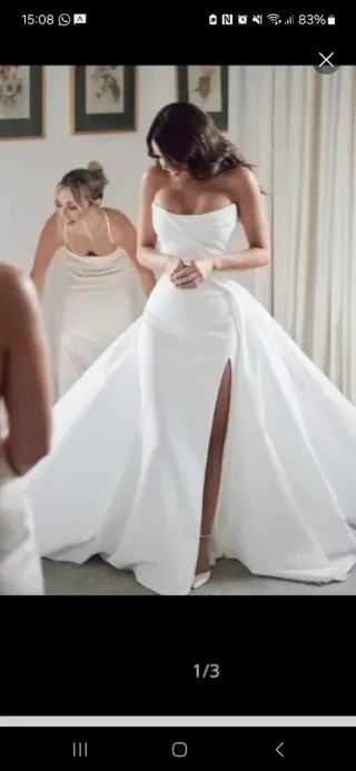 Vestido de Novia Blanco con Abertura