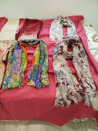 Pañuelos y fulares de colores