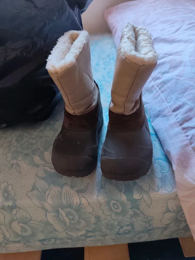 Botas  negras suela gruesa