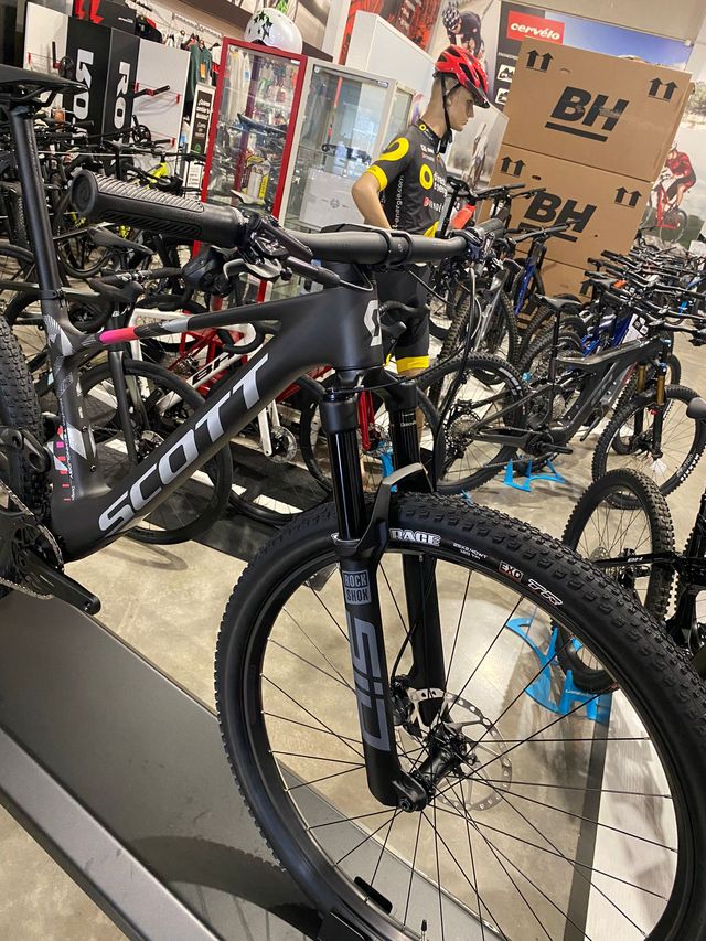 Scott Spark RC Team 2025 TLF: 954370589