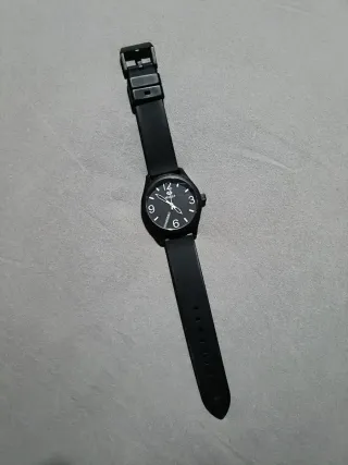 Reloj Marea Negro
