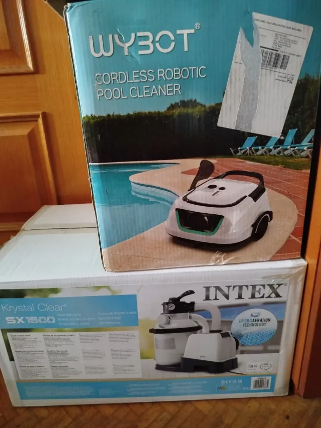 Lote Robot Limpiafondos Piscina + Filtro INTEX