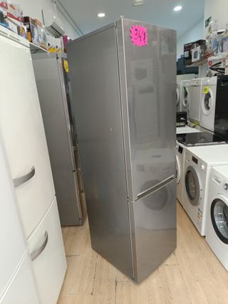 Nevera Beko con garantía y transporte