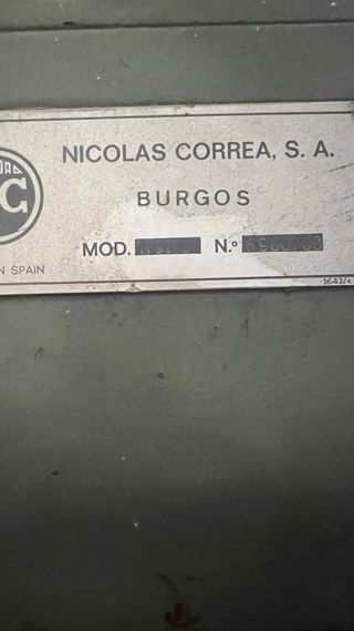 Fresadora Correa Convencional