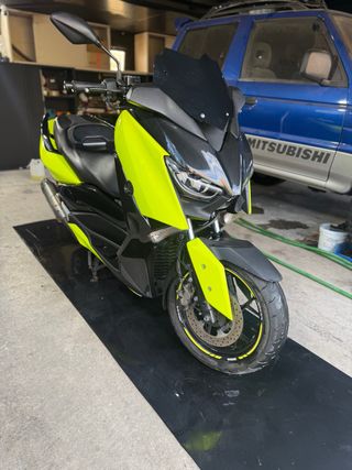 Yamaha Xmax 125