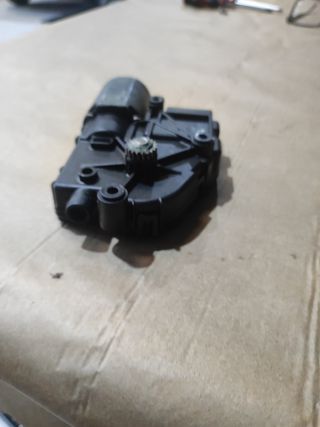 Motor Techo Eléctrico VW Audi Bosch 0390200074
