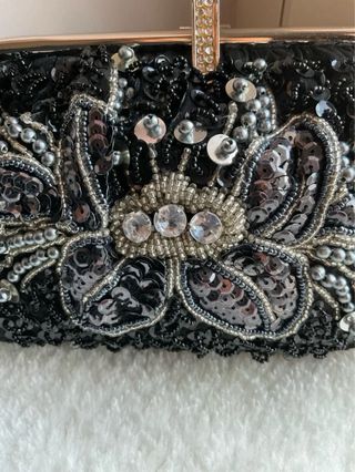 Pochette Raso Nero Perline Argento Vintage