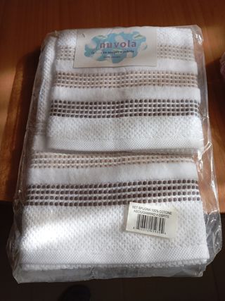 Set 2 Asciugamani Nuvola 100% Cotone
