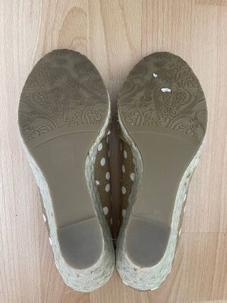 Sandalias Buffalo London lunares