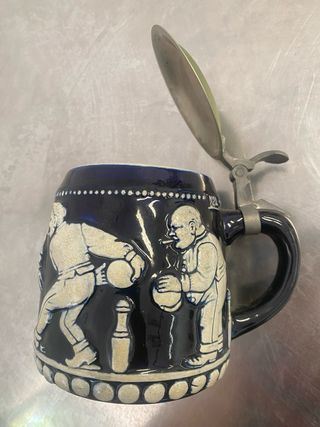 Jarra de colección con tapa de peltre