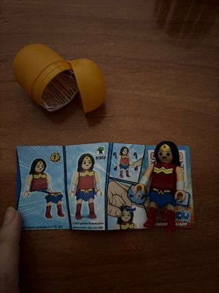 Playmobil Wonder Woman Huevo Kinder