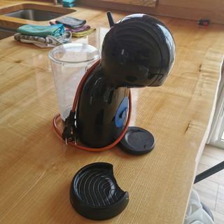 Cafetera nescafe dolce gusto