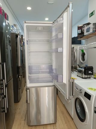 Nevera Beko con garantía y transporte
