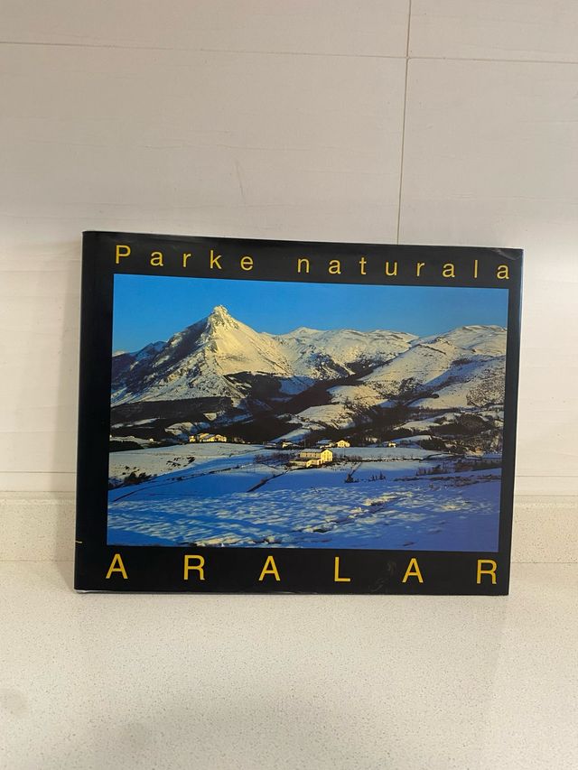 Libro "Parke naturala Aralar"