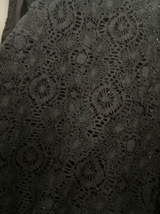 Vestido negro playero corto encaje