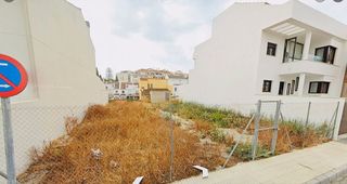Terreno en venta en Los Boliches en Fuengirola