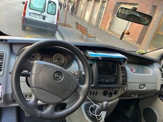 Opel Vivaro 2012
