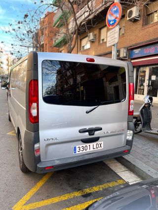 Opel Vivaro 2012