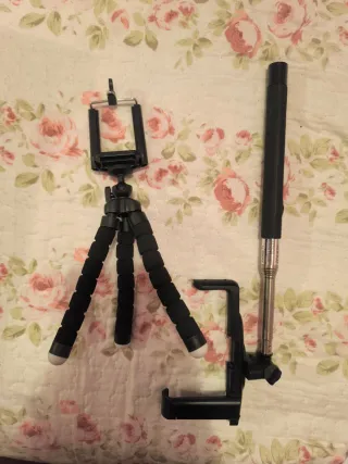 PALO SELFIE TRIPODE Y DOS PUNTEROS